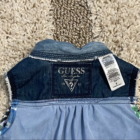 Guess Los Angeles 2 pc set Top with Belted Shorts Sz 5 in Girls Adorable! - Picture 11 of 11